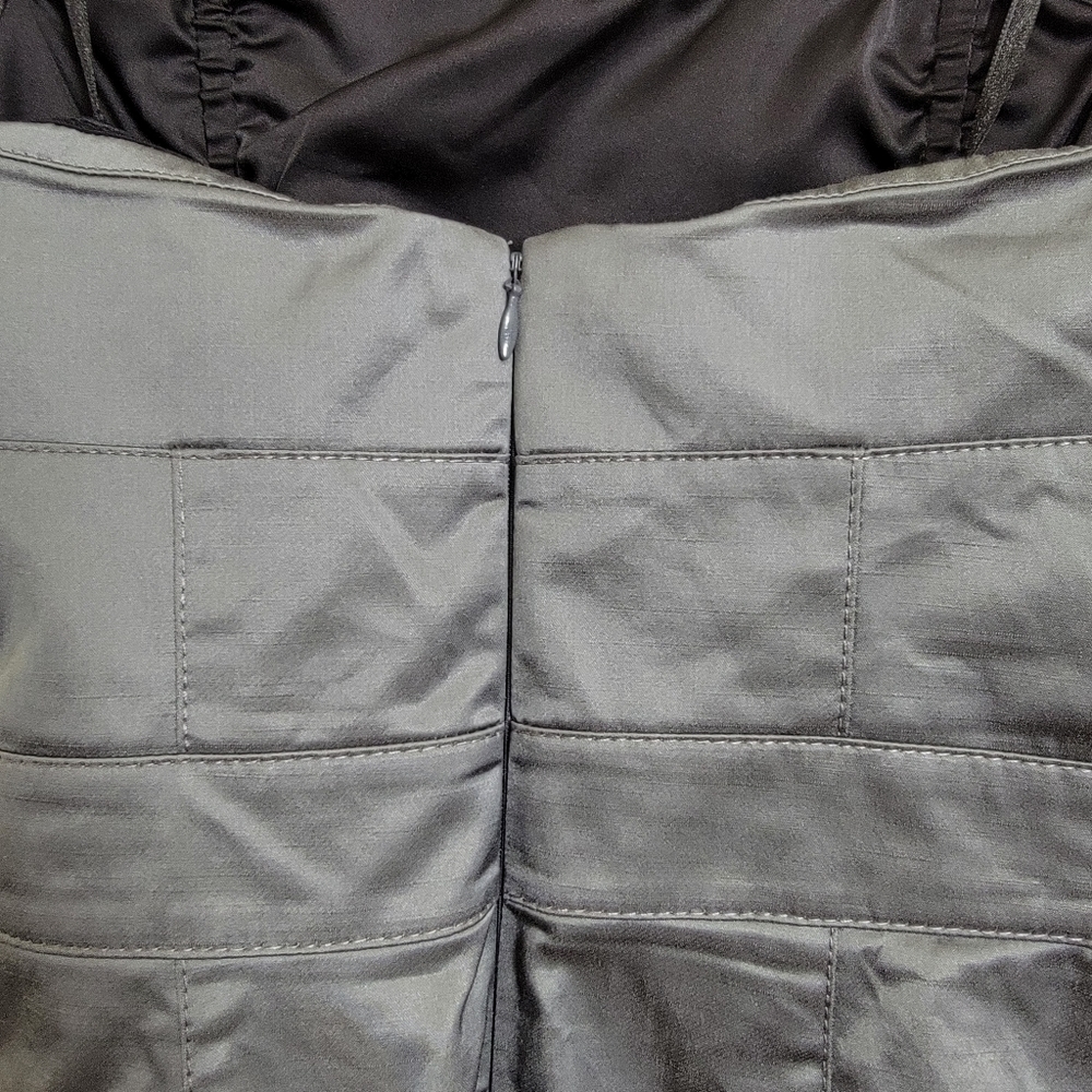 Bebe Gray Asymmetrical Sleeveless Formal Cocktail Dress Size 2 - Picture 3 of 5